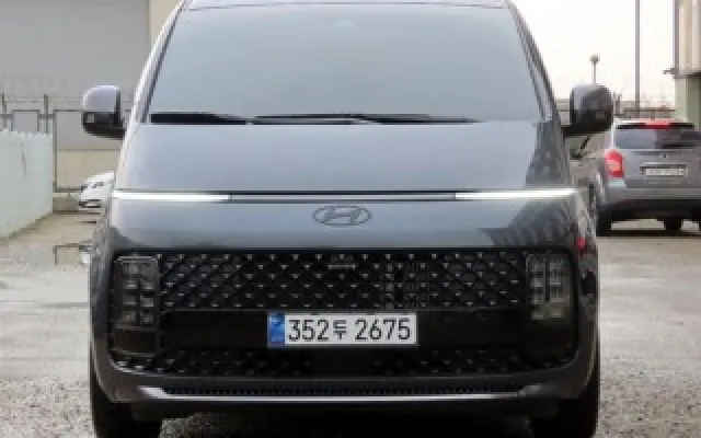 인천화물중고차매매사이트 스타리아 4WD 디젤 라운지 인스퍼레이션 매물 사진 3 - 2024/11 40,000km